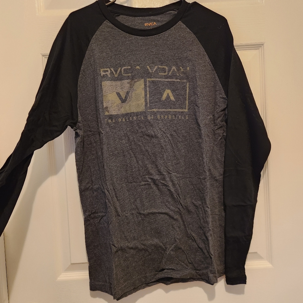 RVCA Men's Black and Gray Long Sleeve Shirt